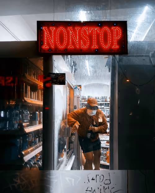 Item #114835712140990907349835081332964397740436916809263364281678822374507024482305 Media