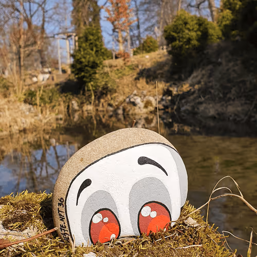 Item #76780836000871444111786607703412504968769074453506874541421732896263555252225 Media