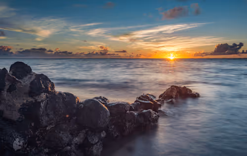 Item #60469663086247547060734774796591062506143363533646926759444952869416573337601 Media