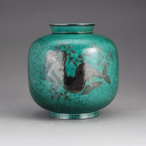 Item #28156678555433034841831801296649443338713881311759933888868945237308086419459 Media