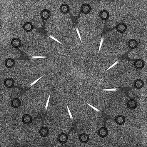 Item #77614511146470264358960422071308590595865824285225743465306556997305293078529 Media