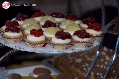 Item #21218919643484846679386017214105436286474954155539936946797714316099942613012 Media