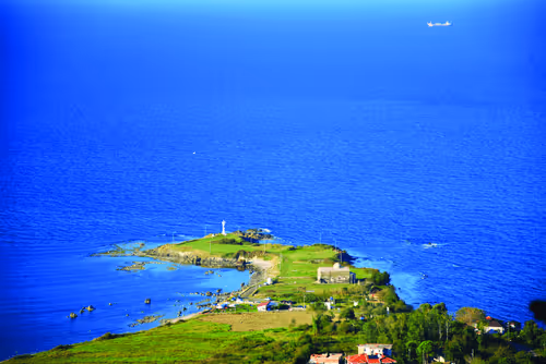 Item #88482742931097734933568407106014548756503256207492308411016275389505377140737 Media