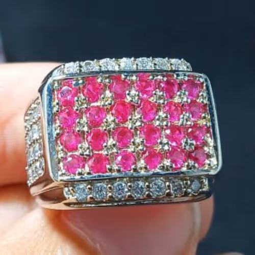 Item #114368380072475554358774345171388874313024483179363286524864187036994365292545 Media