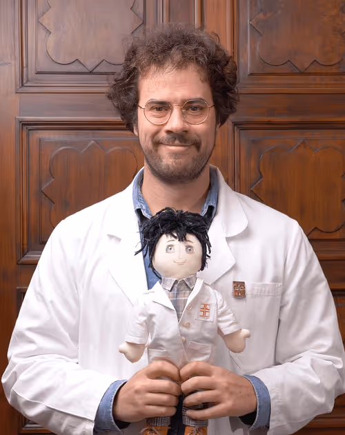 Item #69355748891086288210313374046851010213092080386356479433021565841318311100426 Media