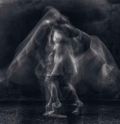 Item #17600324255155483974859458373841560495006206537746897922081710243944706605057 Media