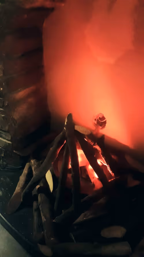 Item #28492546344238997982627040595659913257173957231691920694804582447499502944257 Media