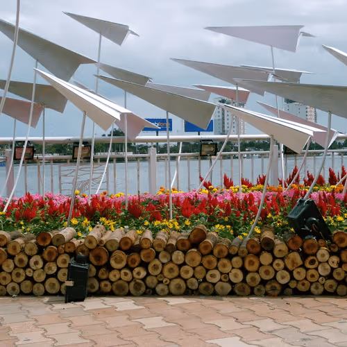 Item #16527710132080899020419494916413083853287340672401392416580230250418120163329 Media