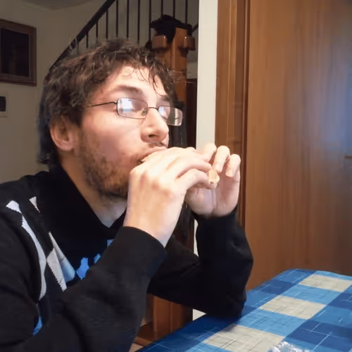 Item #47214077244790254150951228870277529554158353613299284939829940241993480273921 Media