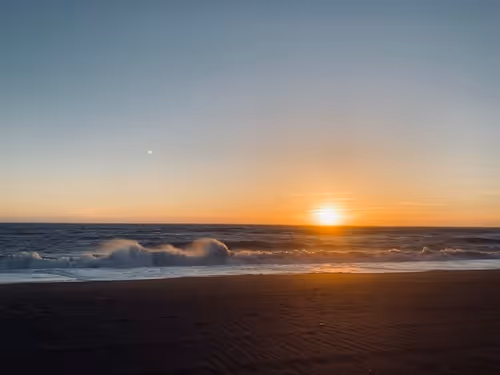 Item #2005862319158051831365229387864138466486092287762213337058068721928050311169 Media