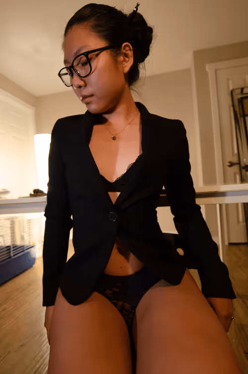 Item #109720428617165519679978807728490706852165057737244210530146316552679792312321 Media