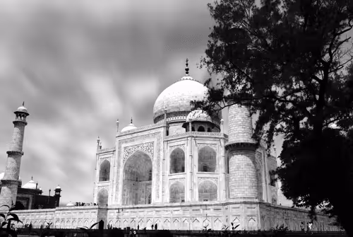 Item #37556598251633831630698920714326228197490681209670200181291971791107697672292 Media