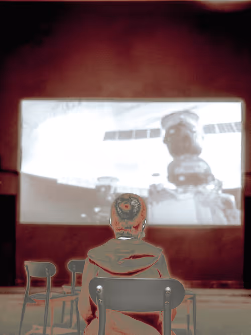 Item #111363445985459293616531591418406222693866722477509914610744344975714688172033 Media