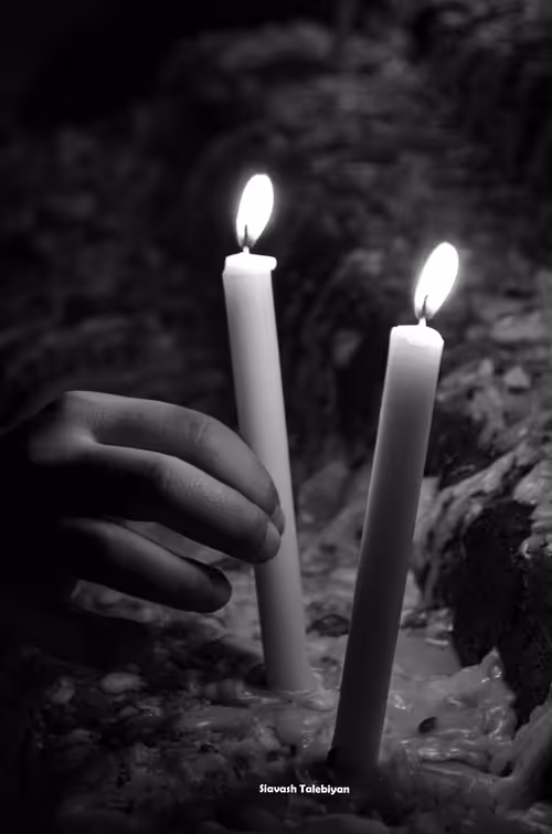 Item #88588118460762935851954819290277197949236789267554687293919040391343140503553 Media