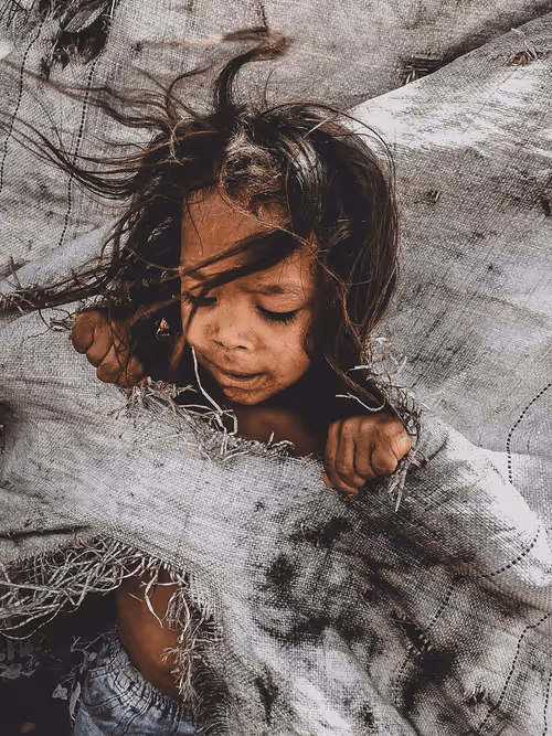 Item #93830154749716828743189394617161105712765095848897900338139654639221297119233 Media