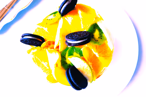 Item #74922403420751575969648748883552224297033288296359141058096527373982408638465 Media