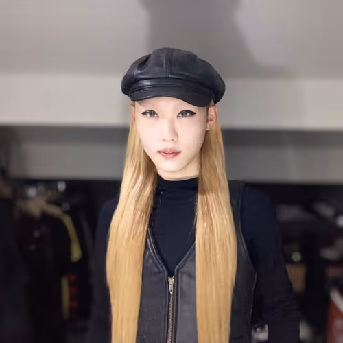 Item #28844510675054363679779527715488115790191086957330320945179443307066354040833 Media