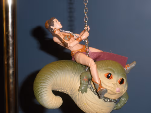 Item #38378859117746805106585287599795716317032375659929668910717931167842192850945 Media