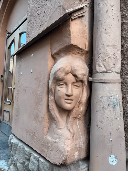 Item #9602564652268761382671895604260682453323108948700269921745857679226644201473 Media