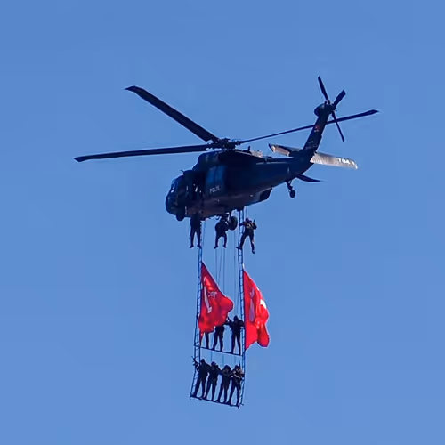 Item #83382147731341290700743911121086503553077510737718863386586598083638333538316 Media