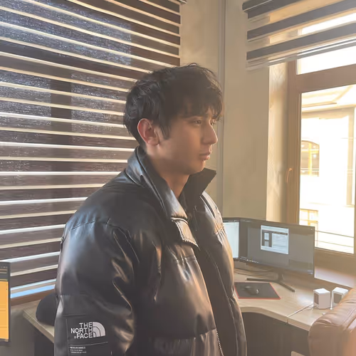 Untitled Collection #208939622