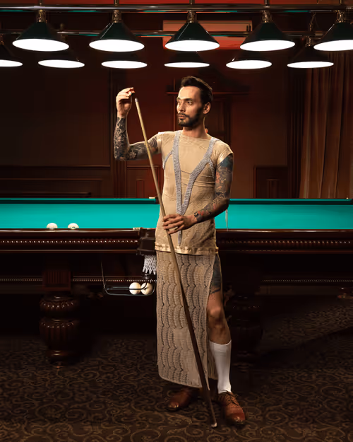 Item #69000201197487925391919563529381127399821599199936366279529444479101516644353 Media