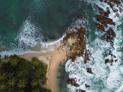 Item #48474301322995807969240274513334363728541577812615842985785900174036183285761 Media