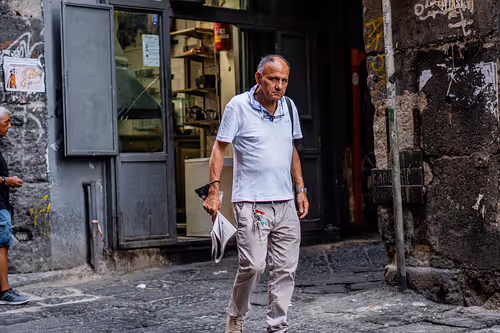 Item #24903874531350115991913359074638014120394763804843076394666794963241172729857 Media