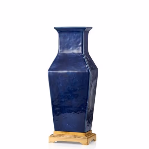 Item #28156678555433034841831801296649443338713881311759933888868945277990016647169 Media