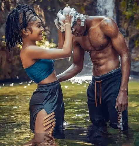 Item #48209045355319868405836092168484765281709319849119531571533318823479252877313 Media