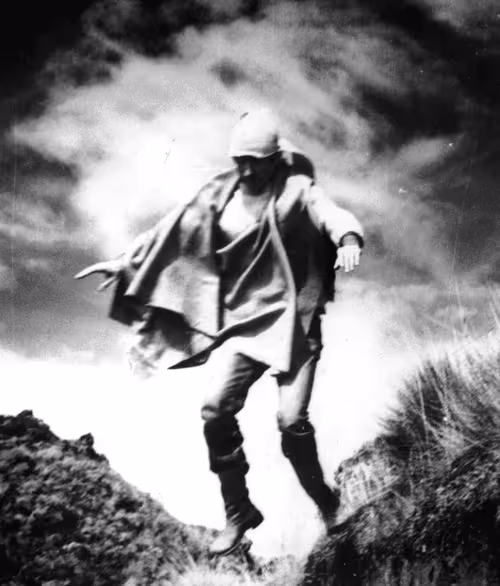 Item #7928560596793748389739041164197052664180491433310560425702145908109358399489 Media