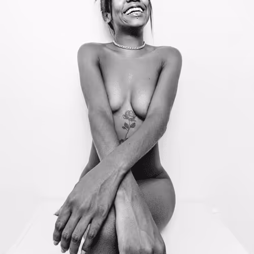 Item #83474408150443161227419273742814860452888408872523415106862383534000582950913 Media