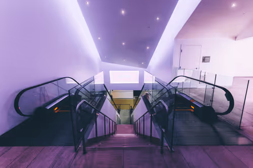 Item #16988134278330383505679479326290154646879637875533062132320205753334034857985 Media