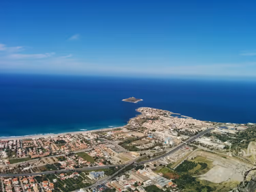 Item #56287055780979128950245095664156082691230445151418642547794192065104139255809 Media