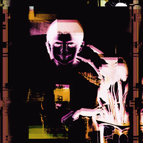 Item #90410758600696666981630602500741527614424307377523601041614801385271928553473 Media