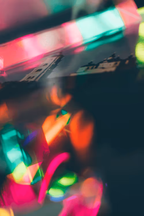 Item #103327329559817367308100514111718447229687187900919045387412371805414254182401 Media