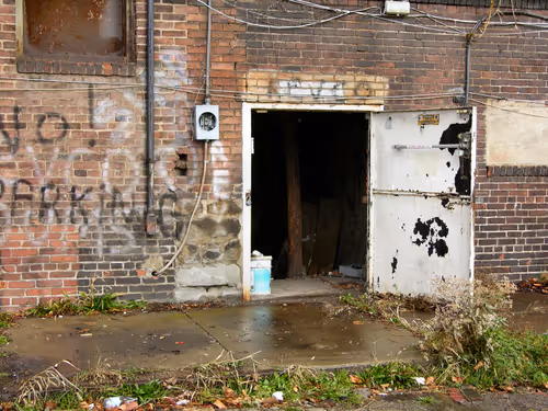 Item #91931664106156571735263247446027128189393314859416519894388302211369576431617 Media