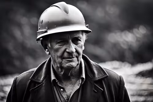 Item #95015876079559497739304041727210202030536838931822528300160485722484667056129 Media