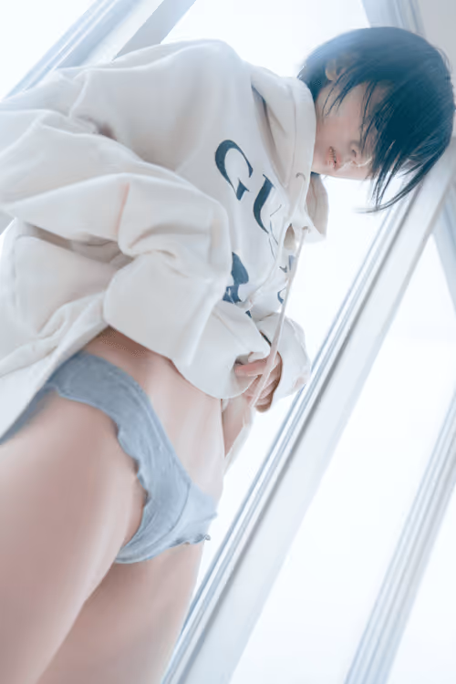 Item #97090042049851633702766369256549481019912337673323830752687689146258205704193 Media