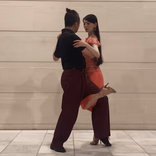 Item #83892141573927582126139065240669887870338527303365433094660708998567639908353 Media