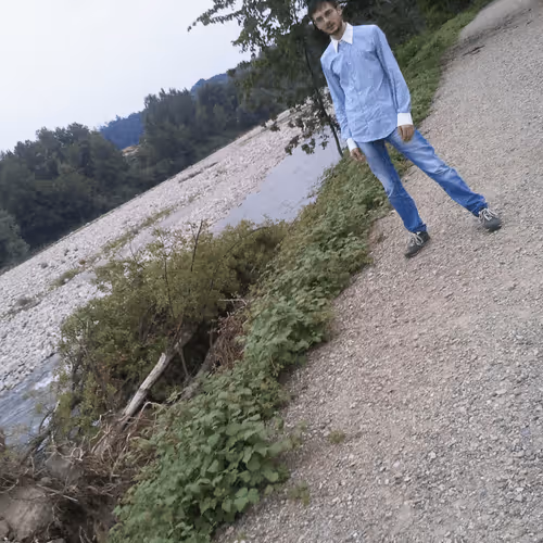 Item #47214077244790254150951228870277529554158353613299284939829940174923270979585 Media