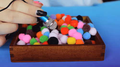 Item #43291947580418388530220176562097896641577478294017941569783936584832958595172 Media