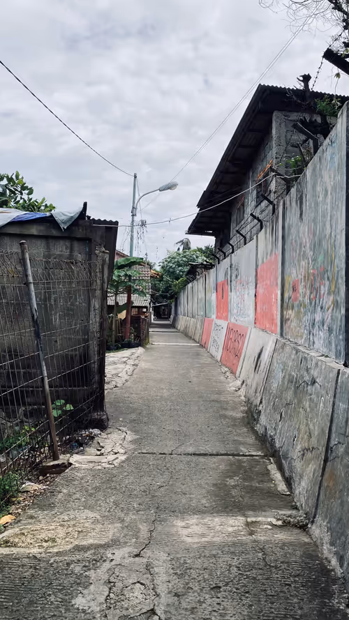 Item #67351599835119222926472791054605114312857726710672675867915900143462390956033 Media