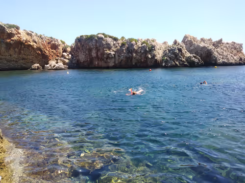 Item #56287055780979128950245095664156082691230445151418642547794192044213418328065 Media