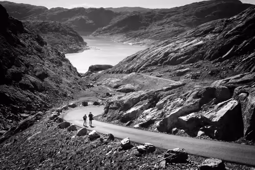 Item #17246773967106427395426250000565453120833818394642551124170626583214644264961 Media