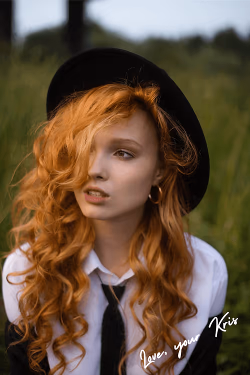 Item #18146825467121031914681368176765355746509350052048155359981860870013633692648 Media