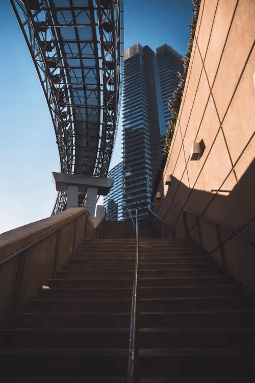 Item #16988134278330383505679479326290154646879637875533062132320205735741848813569 Media