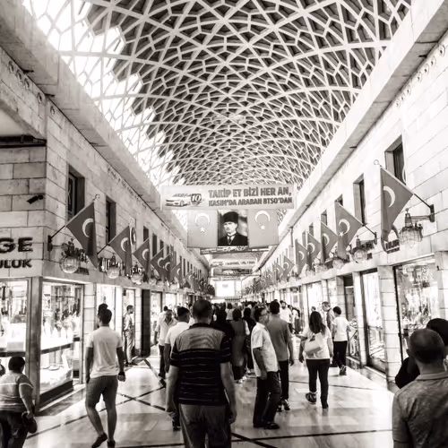 Item #48522478052539291919735229709032561609709384843613459518152341564232898183169 Media