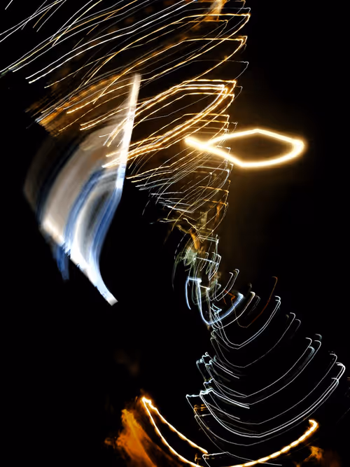 Item #37837909369823555079376321876607683334938098608696145656556243495418561822721 Media