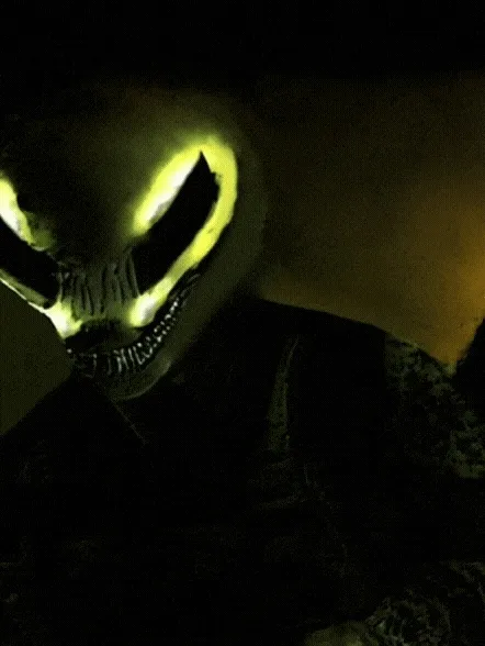 Item #63477199864332346876047430691250883279803745216811129316337883012431349809153 Media